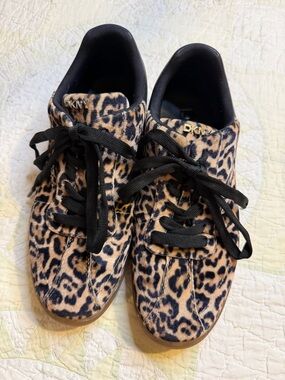 DKNY Women's Seacliff 'Wild Leopard Print' Sneakers: Size 7.5